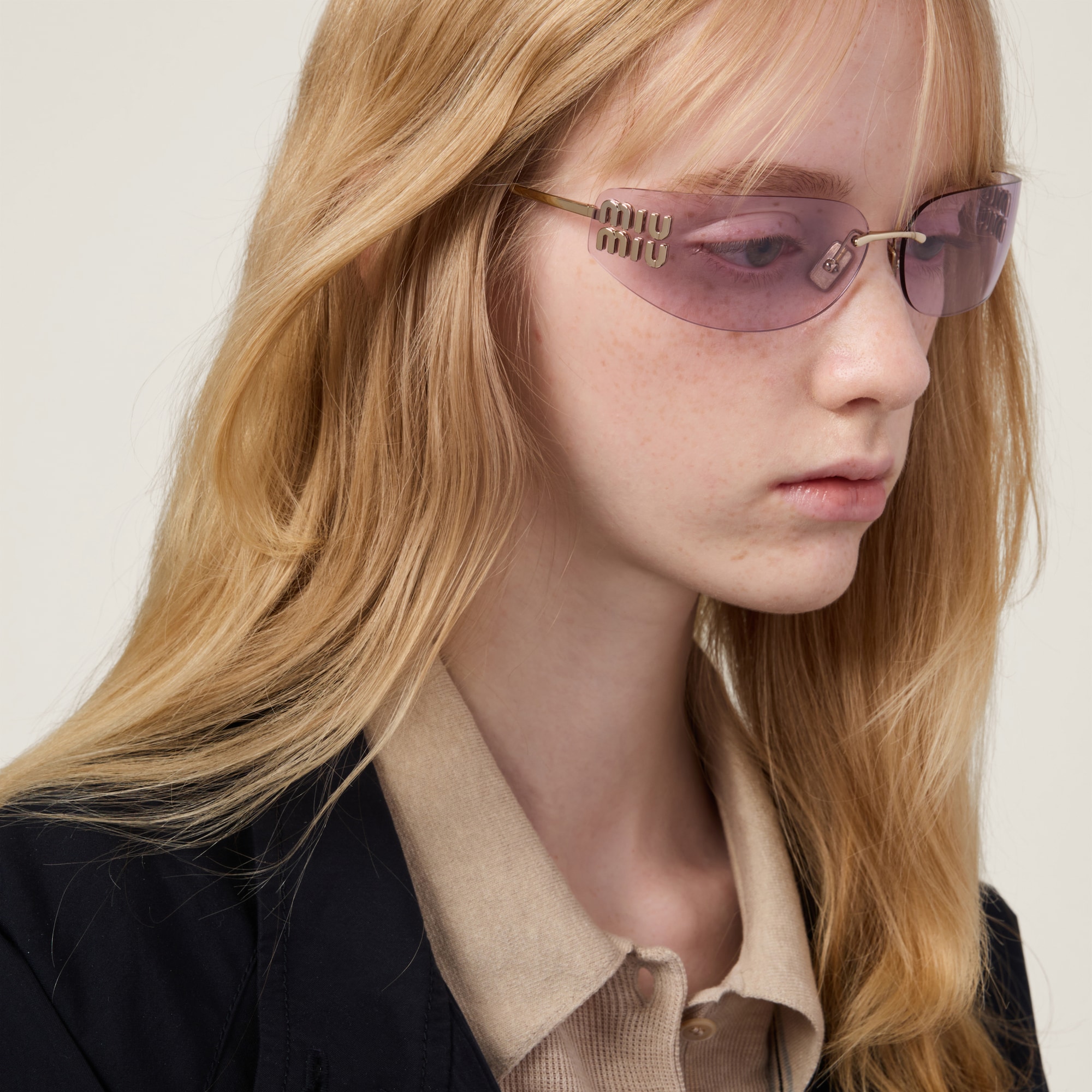 Miu Miu Logo sunglasses - Image 2